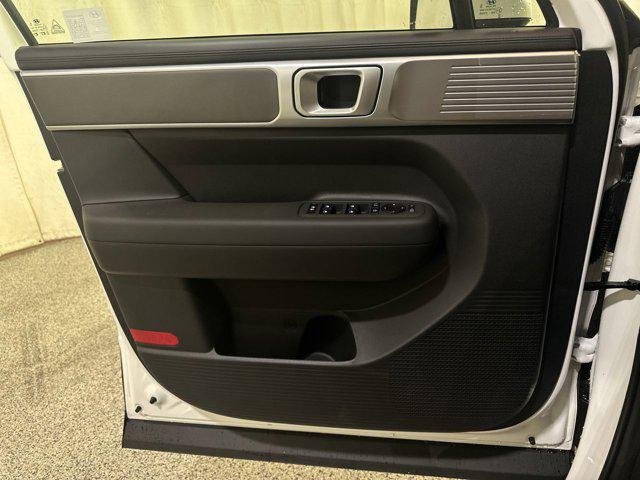 2026 Hyundai Santa Fe SE - Photo 17