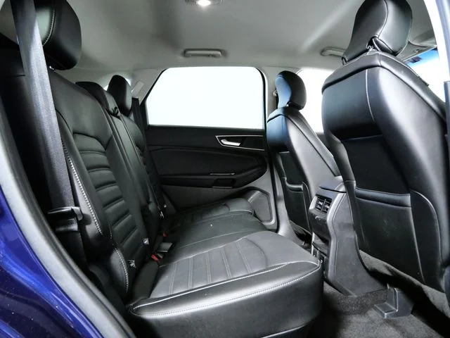 Used 2016 Blue Ford SEL image 13