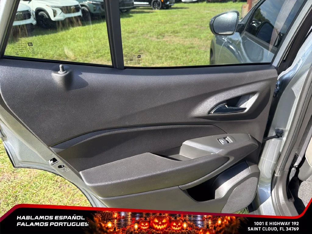 Used 2024 Sterling Gray Metallic Chevrolet ACTIV image 22