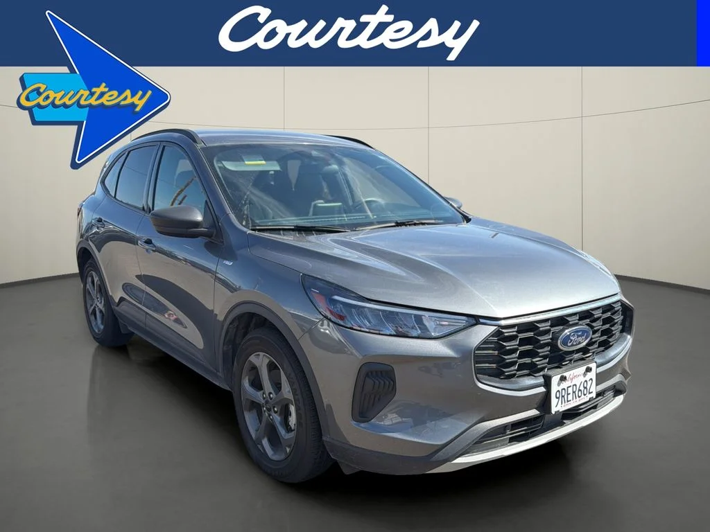 Used 2025 Gray Ford ST-Line image 1
