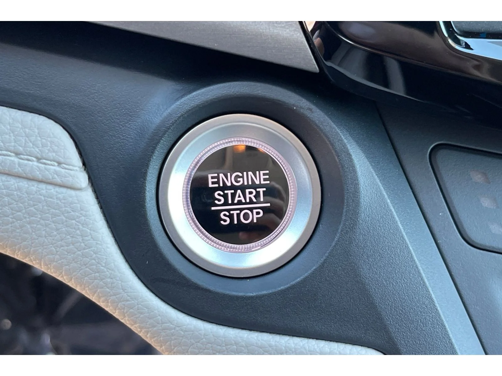 Used 2026 Modern Steel Metallic Honda EX-L image 34