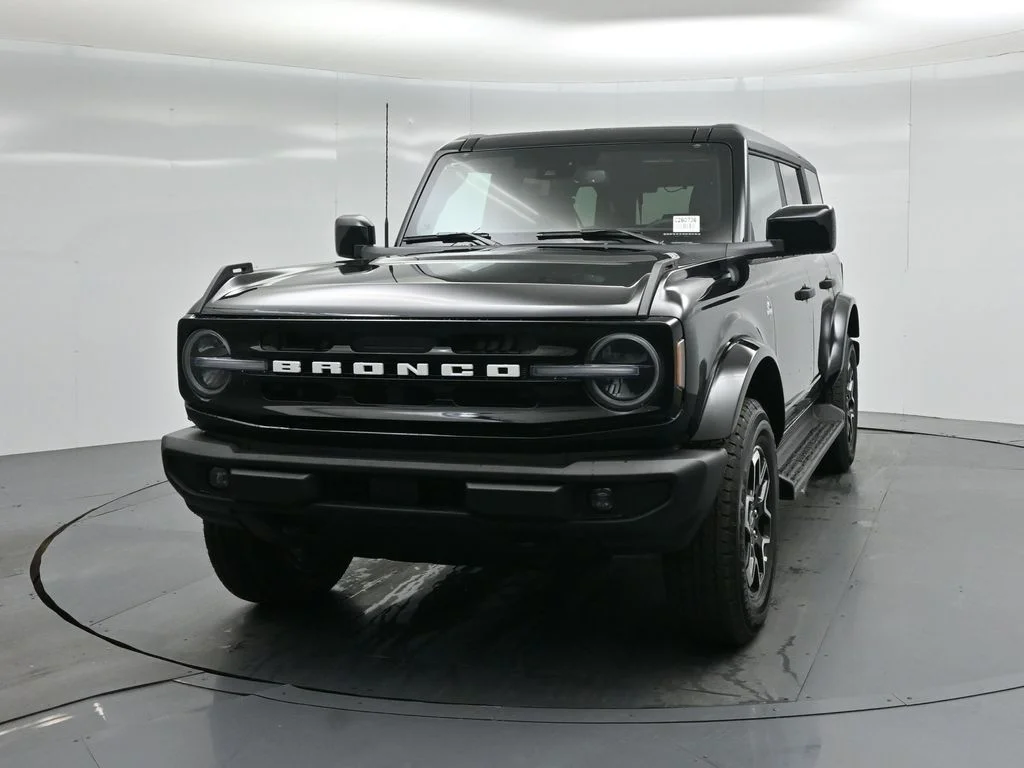 New 2026 Shadow Black Ford Outer Banks image 57