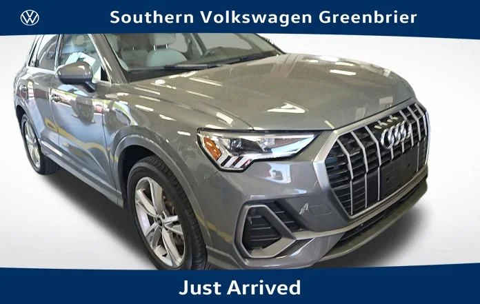 2023 Audi Q3 45 TFSI S Line Premium quattro's photo