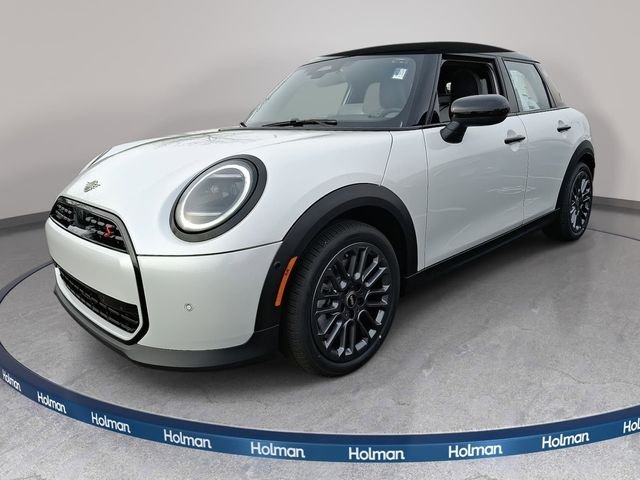 2026 MINI Hardtop Cooper S Signature's photo