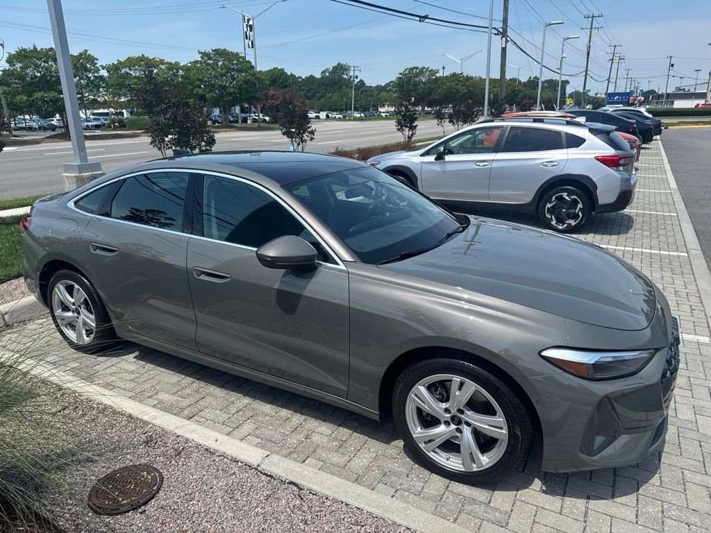 Used 2025 Gray Metallic Audi PREMIUM image 5