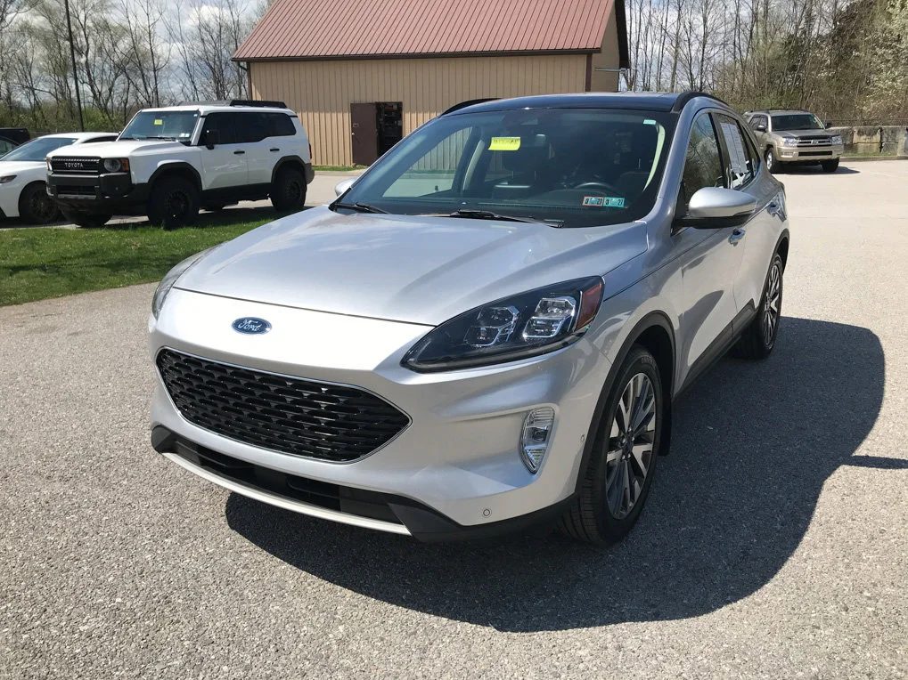 Pre-Owned 2020 Ford Escape Titanium
