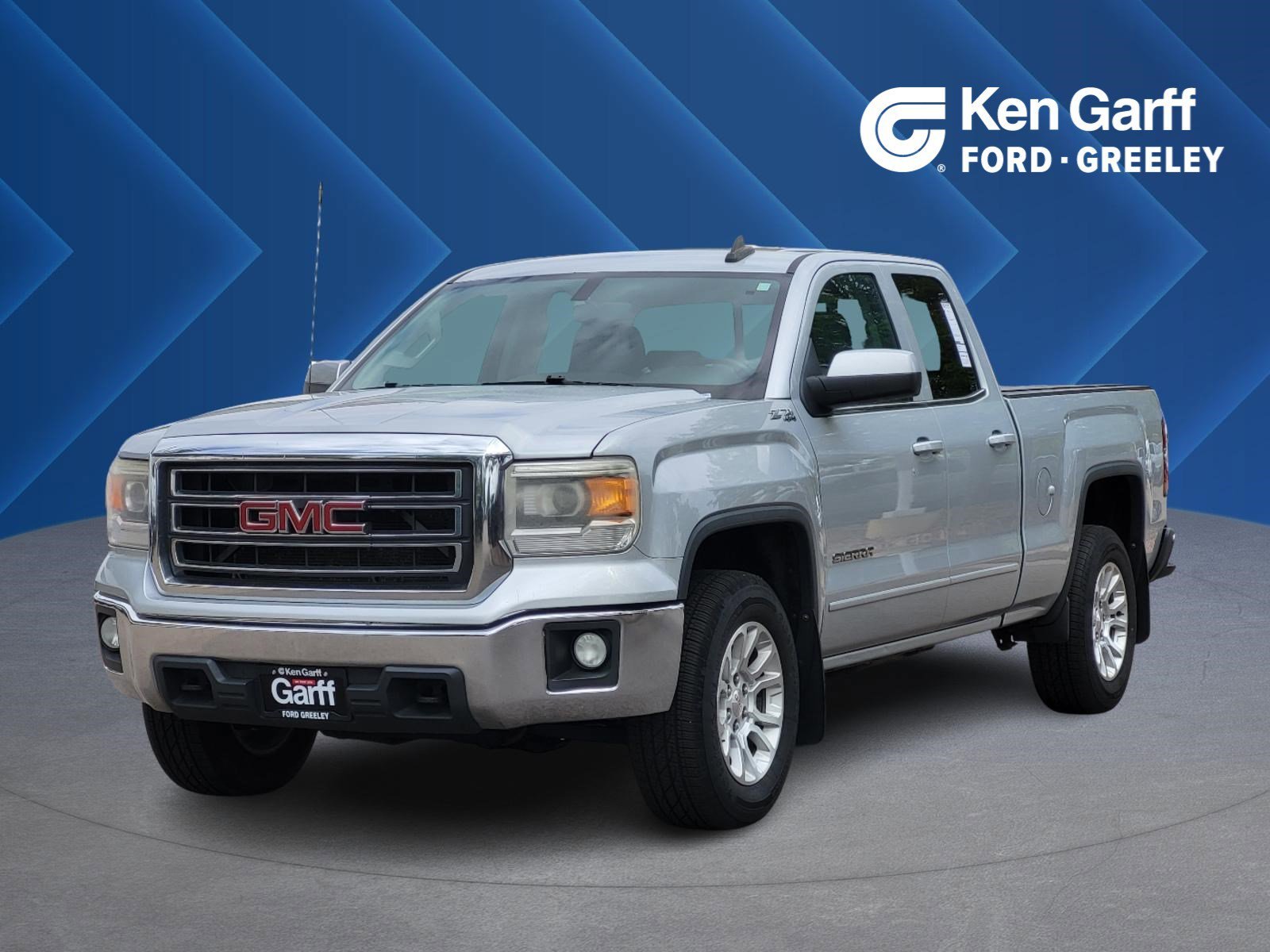2015 GMC Sierra 4WD Double Cab SLE SWB's photo