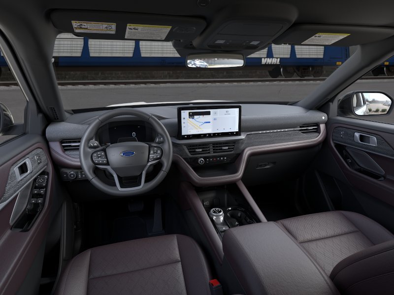 New 2026 Star White Metallic Tri-Coat Ford Platinum™ image 22