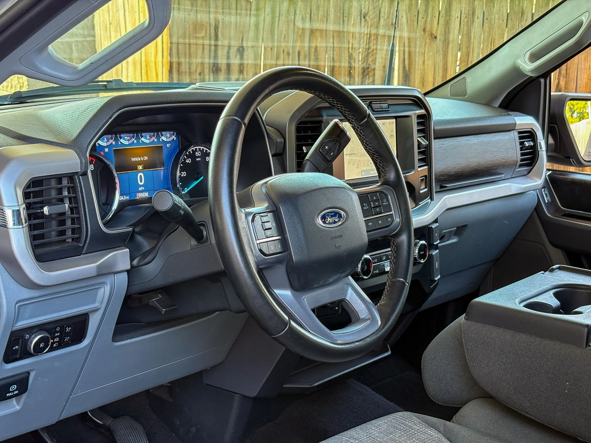 Used 2023 Silver Ford XLT image 15