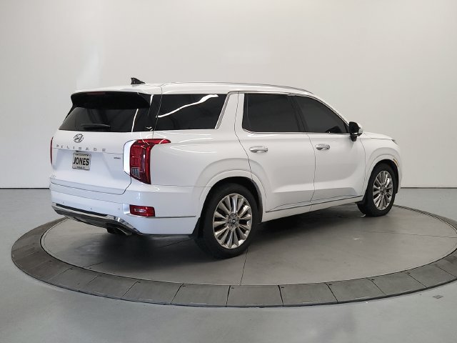 Used 2020 White Hyundai Limited image 8
