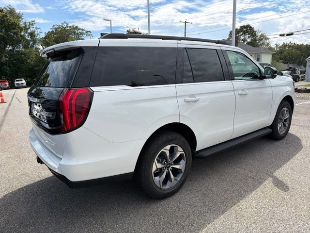 New 2027 Star White Metallic Tri-Coat Ford Active image 3