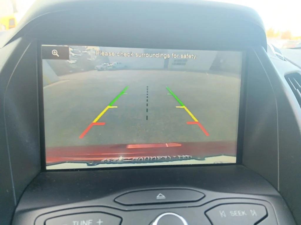 Used 2015 Sunset Ford SE image 33