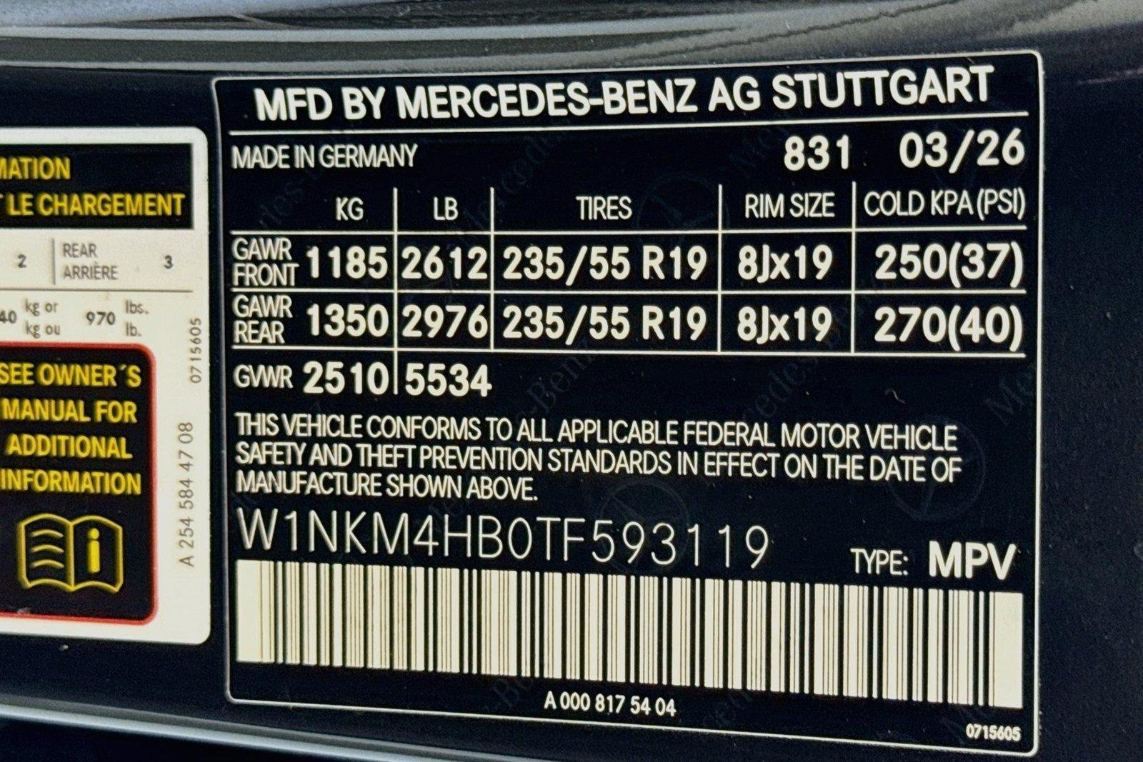 New 2026 Graphite Grey Metallic Mercedes-Benz GLC 300 image 30