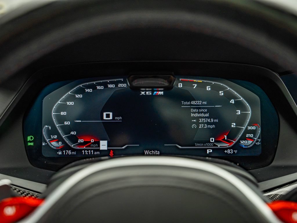Used 2020 Marina Bay Blue Metallic BMW Competition image 26