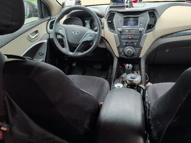 Used 2018 Blue Hyundai 2.4 Base image 10