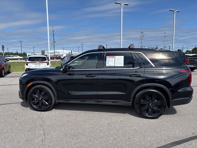 Certified Used 2023 Black Hyundai XRT image 10