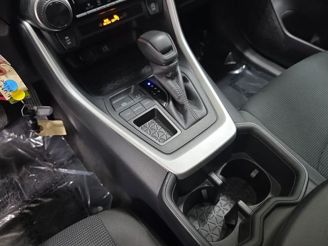 Certified Used 2024 Silver Toyota LE image 22