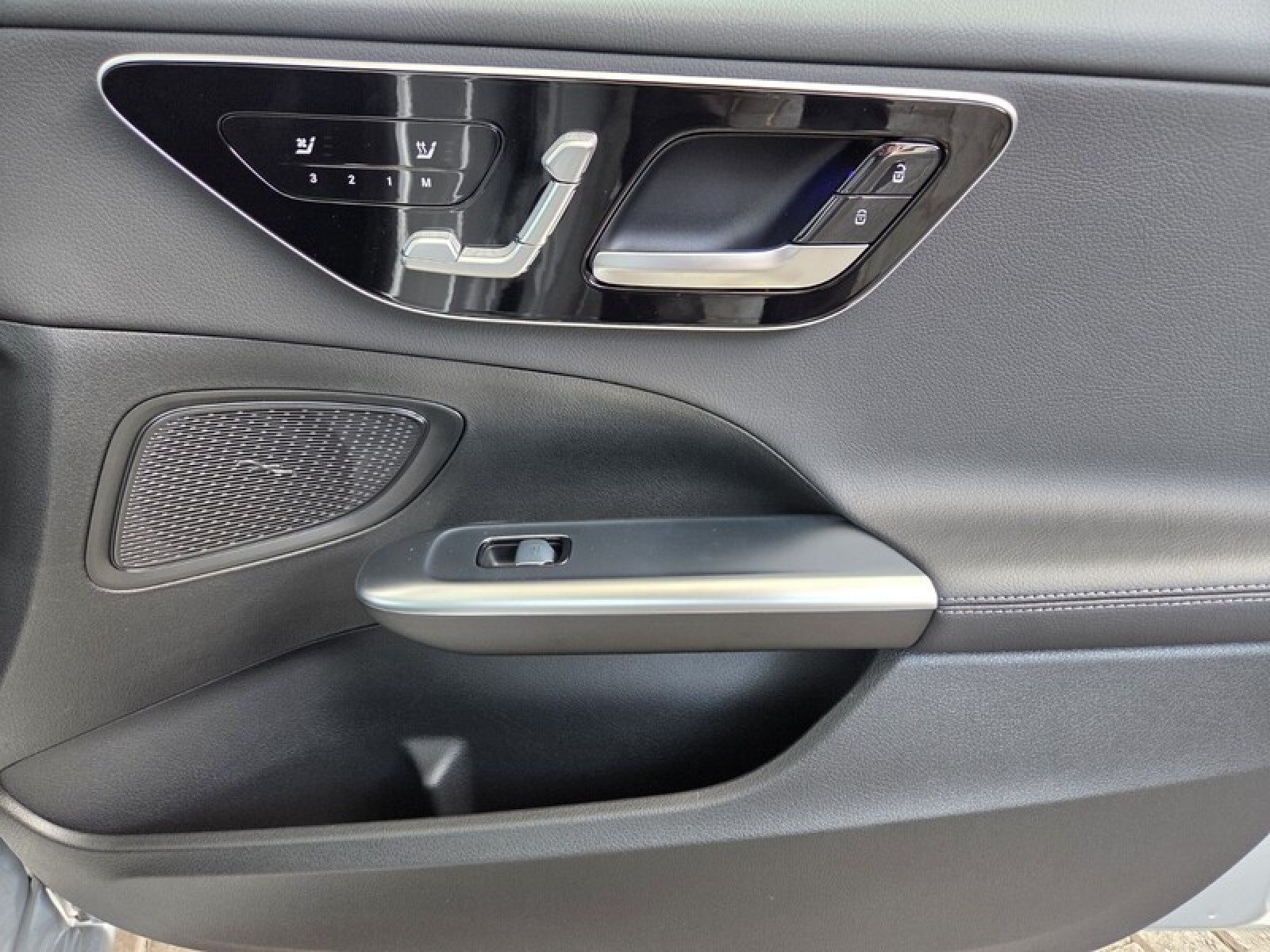 New 2026 Cirrus Silver Metallic Mercedes-Benz C 300 Sedan image 20