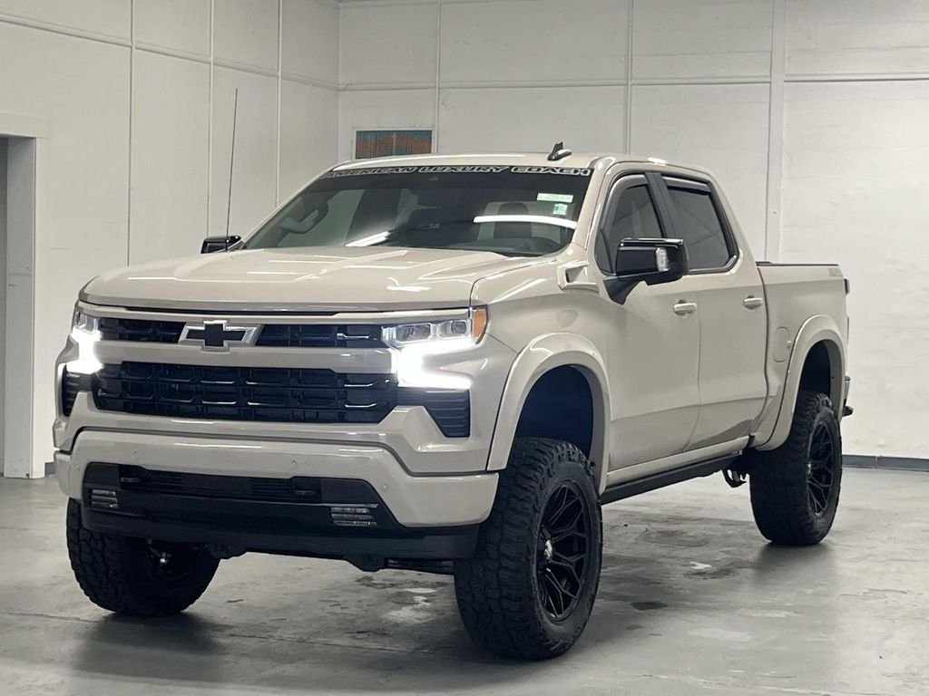 New 2026 White Sands Chevrolet RST image 4