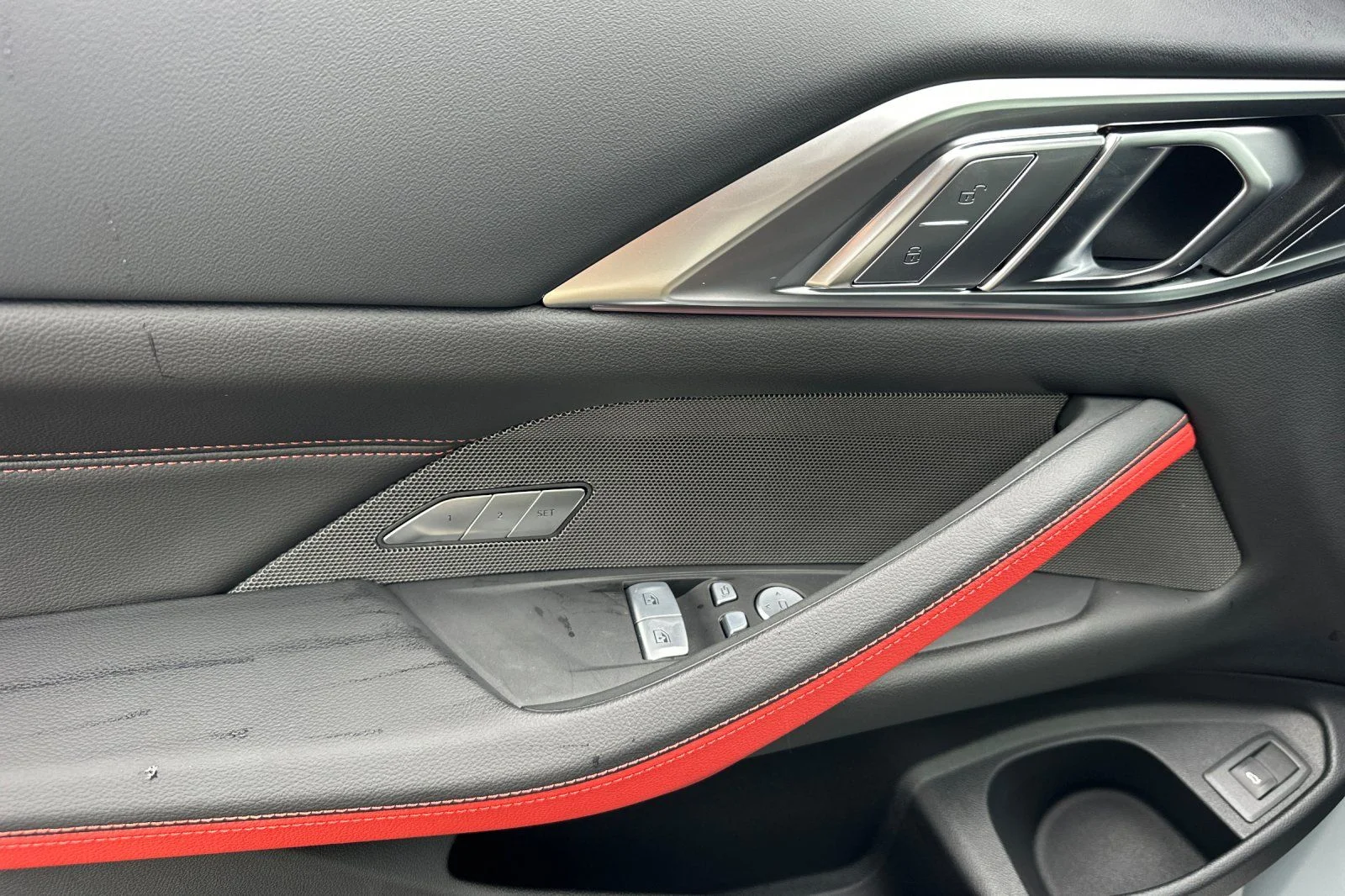2026 BMW 4 Series M440i - Photo 8