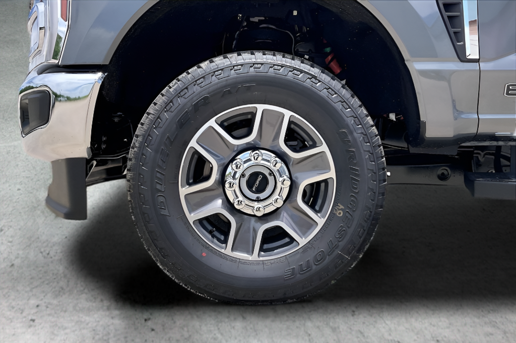 New 2026 Carbonized Gray Metallic Ford Lariat image 19