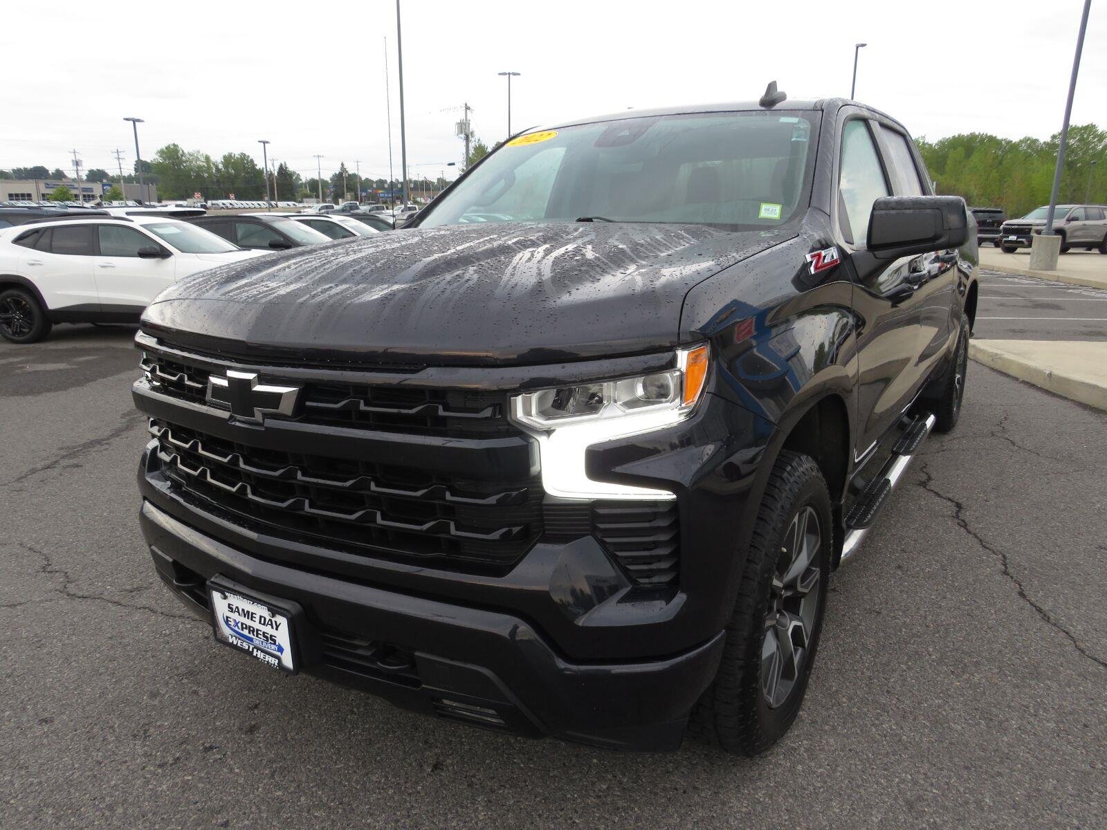 Used 2022 Dark Ash Metallic Chevrolet RST image 11