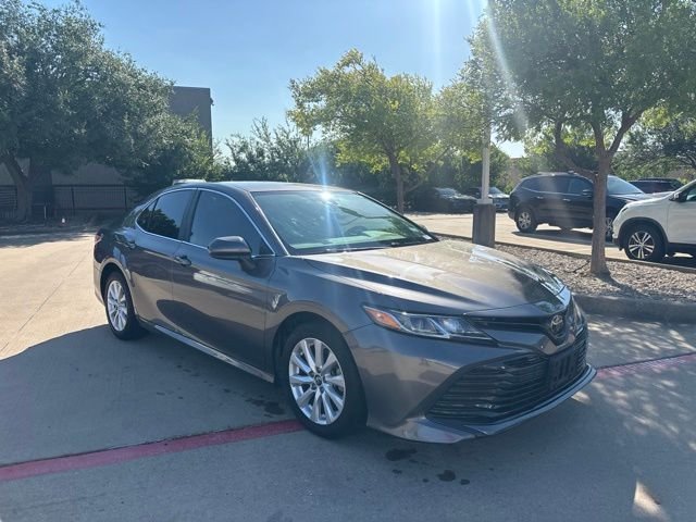 Used 2019 Gray Toyota LE image 3