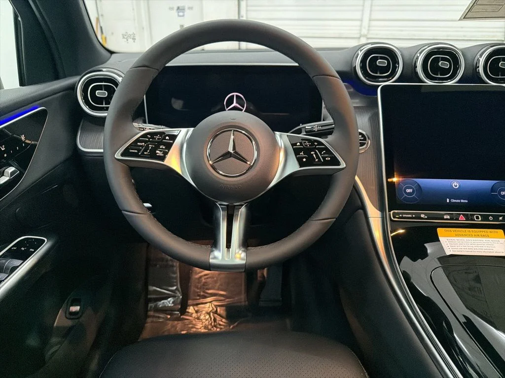 Certified Used 2026 White Mercedes-Benz GLC 300 image 21
