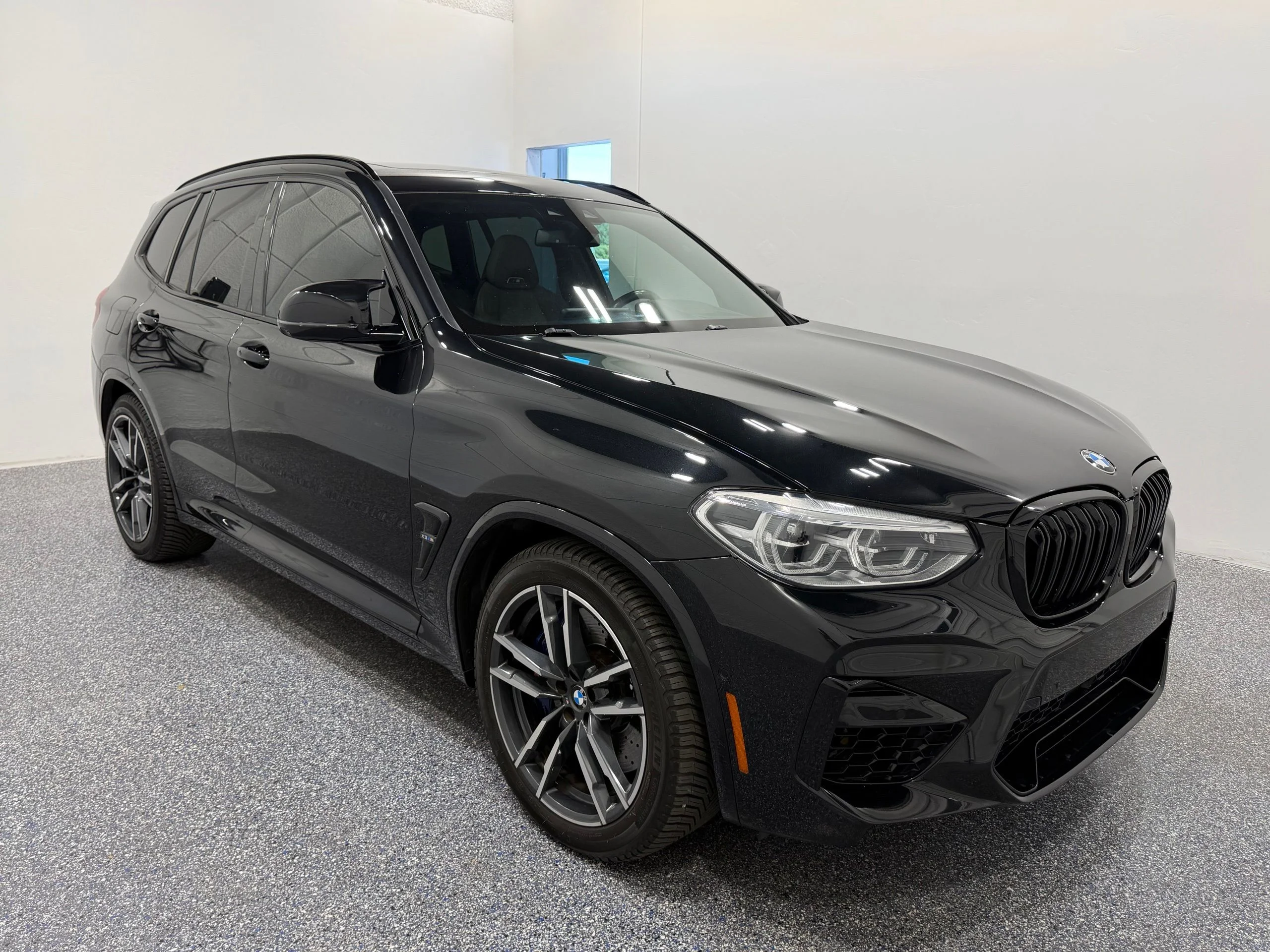 Used 2021 Black BMW M image 9