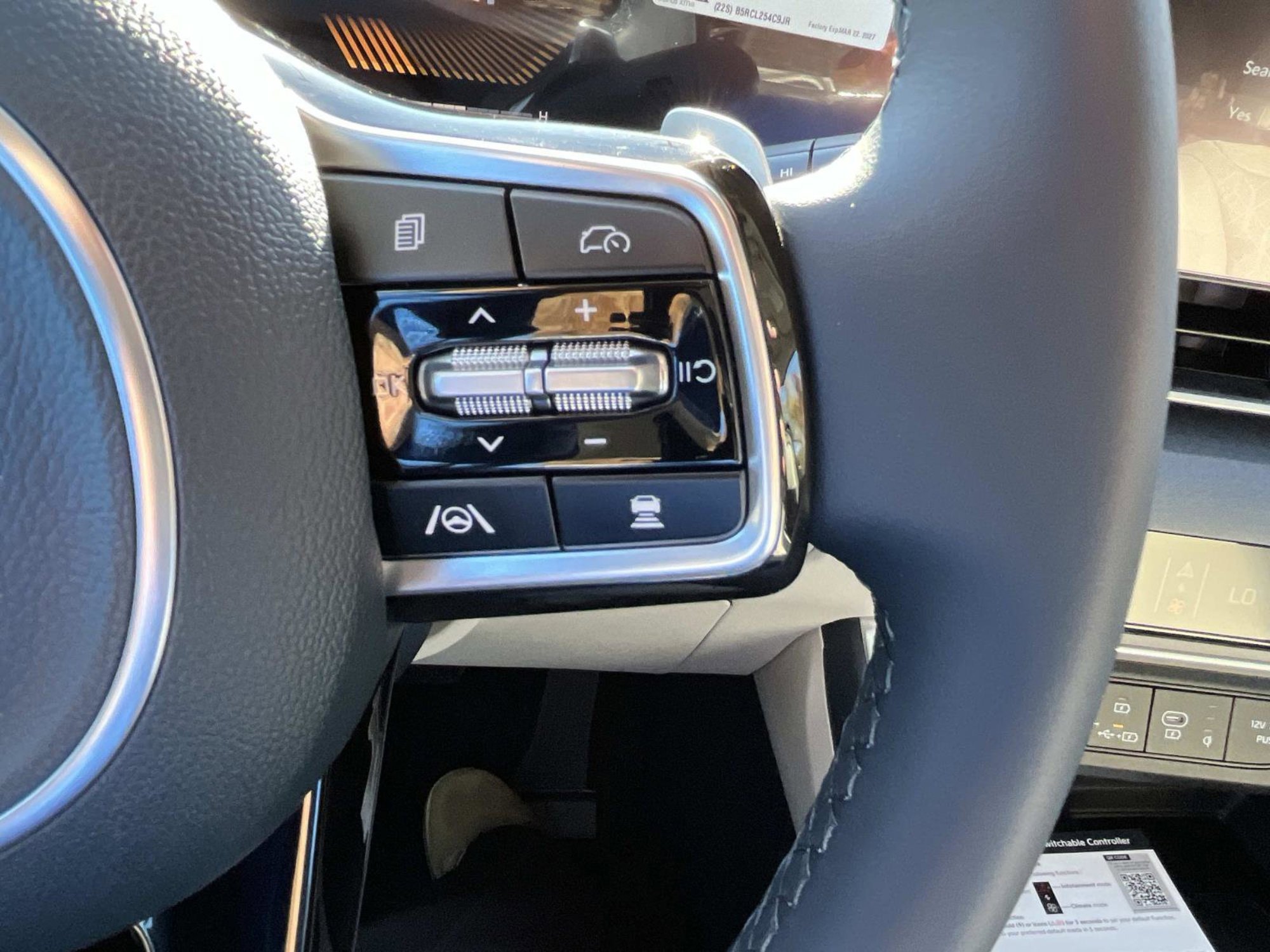New 2026 Panthera Metal Kia EX image 24