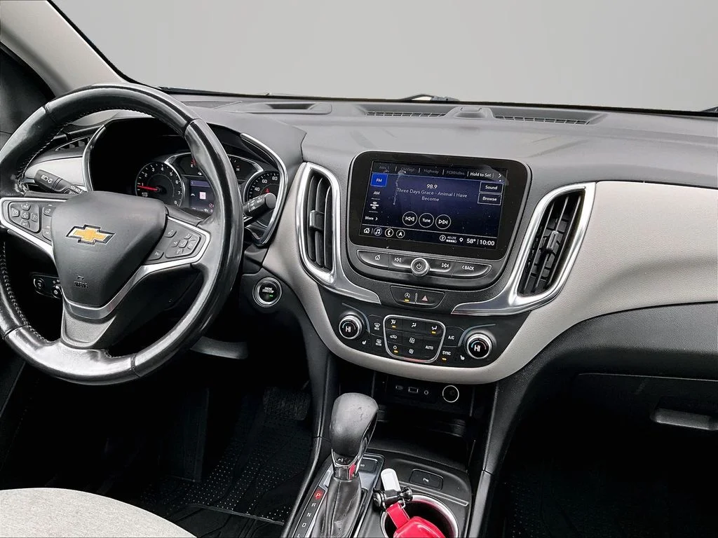 Used 2022 Gray Chevrolet LT image 7
