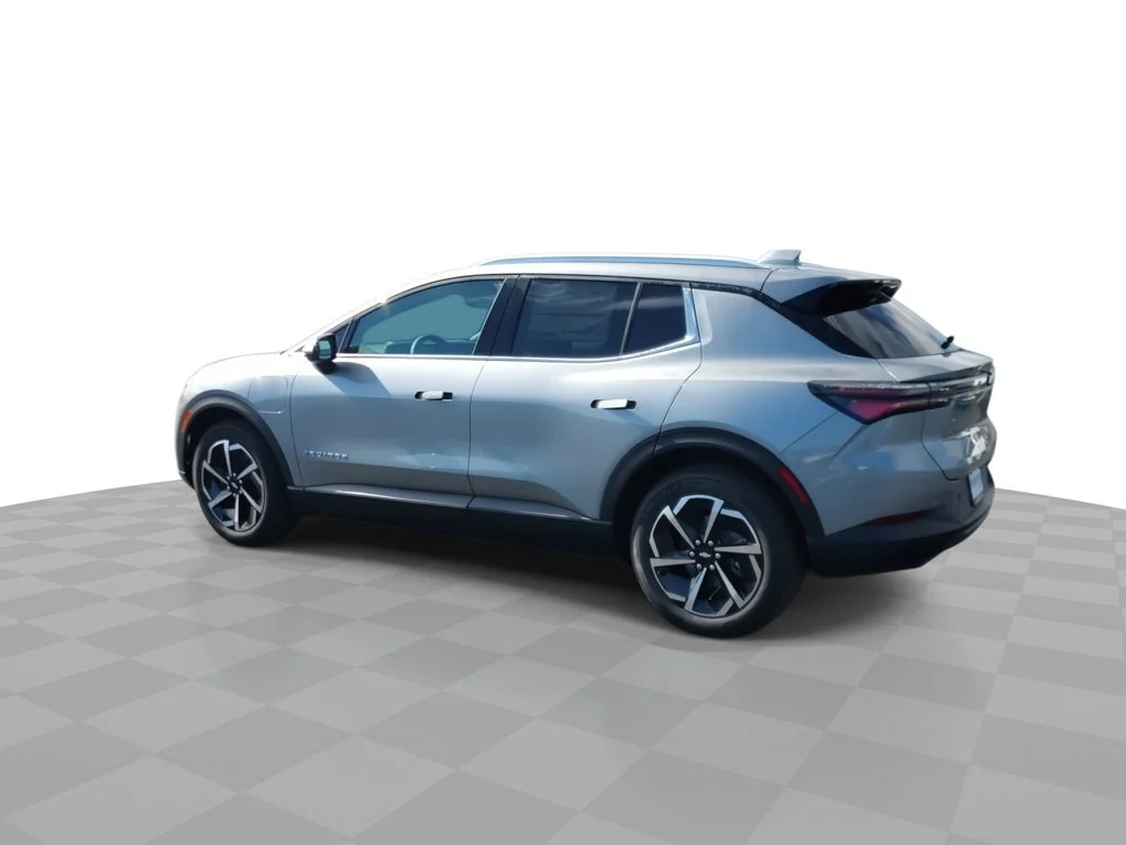 2026 Chevrolet Equinox EV 2LT - Photo 6