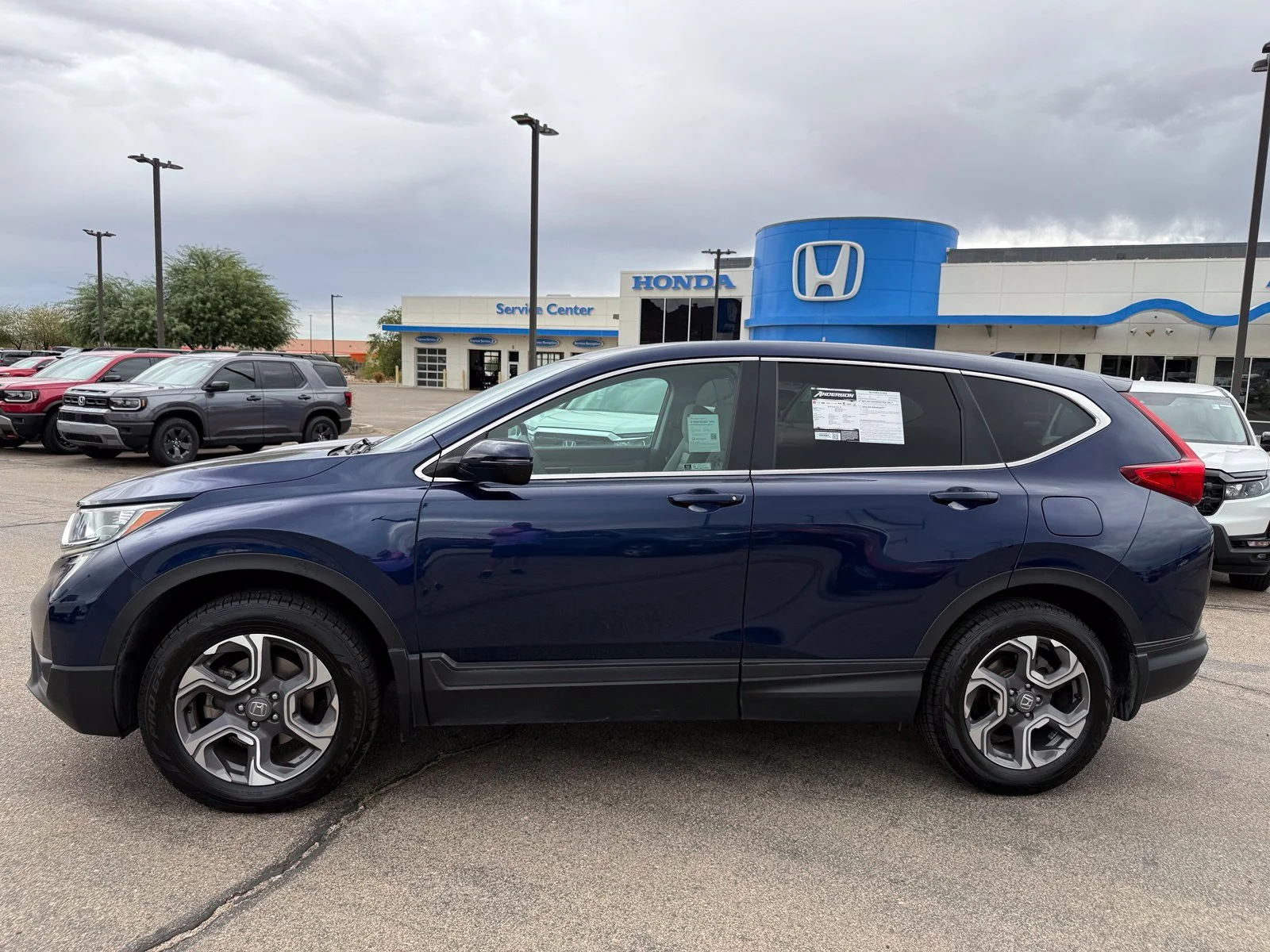 Used 2018 Blue Honda EX image 10