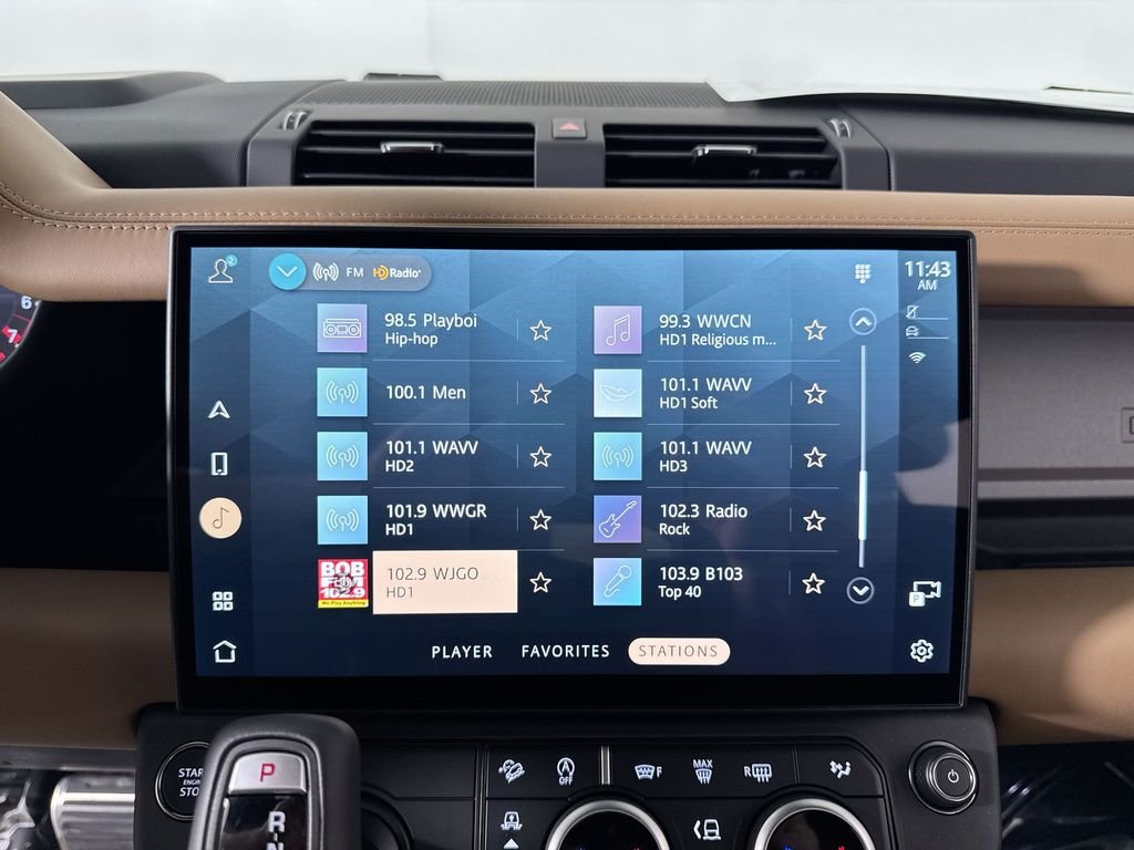 New 2026 Santorini Black Land Rover V8 image 16