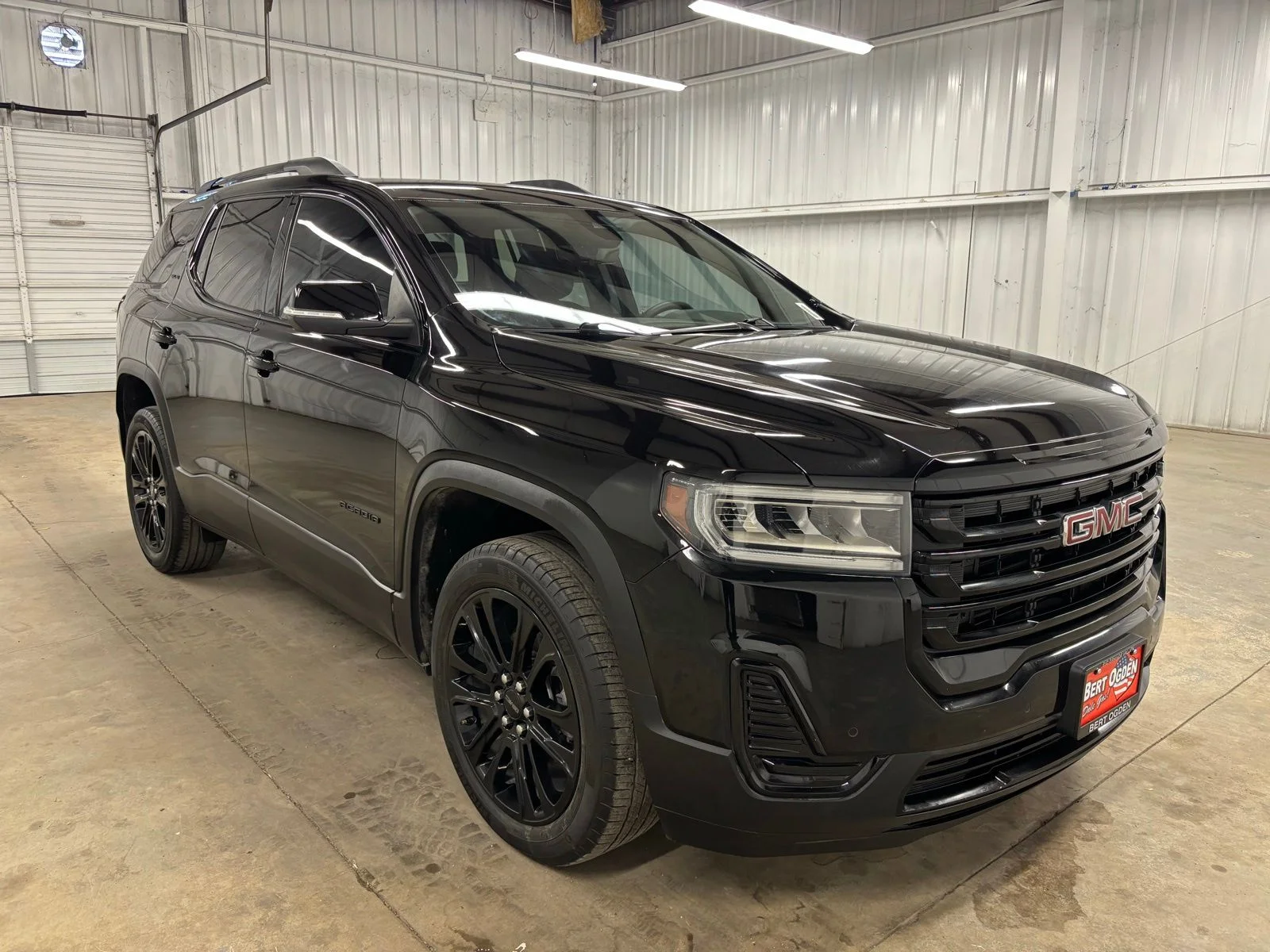 2022 GMC Acadia SLE FWD's photo