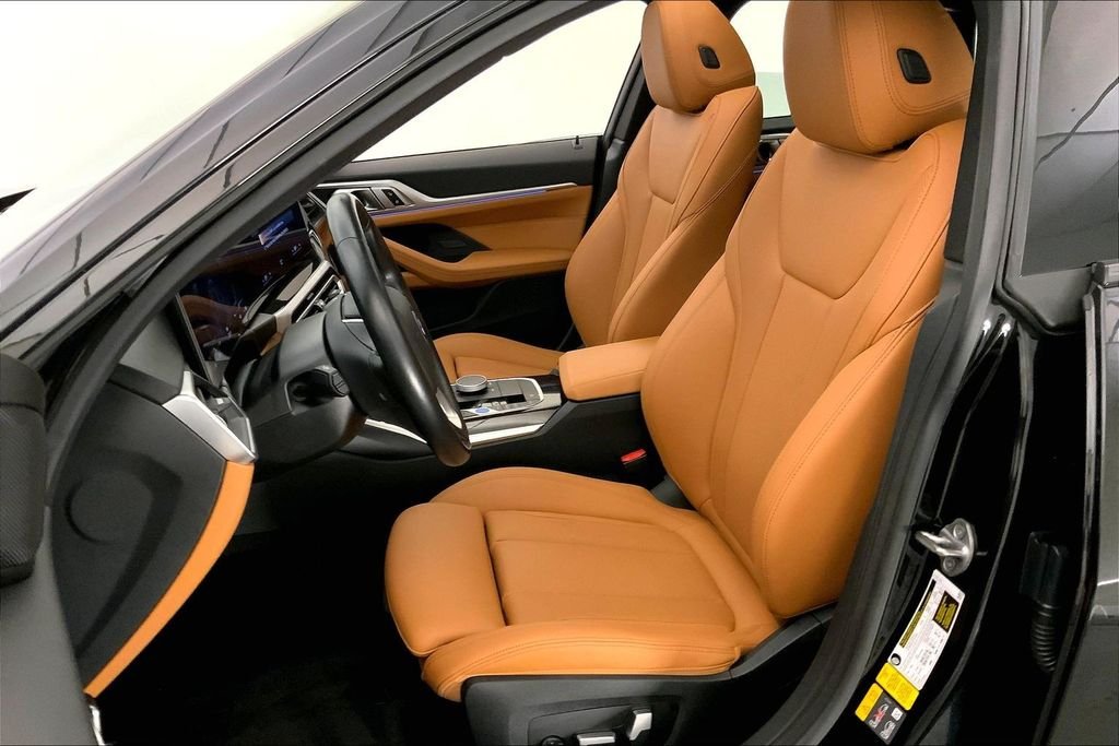 Used 2023 Black Sapphire Metallic BMW  image 12