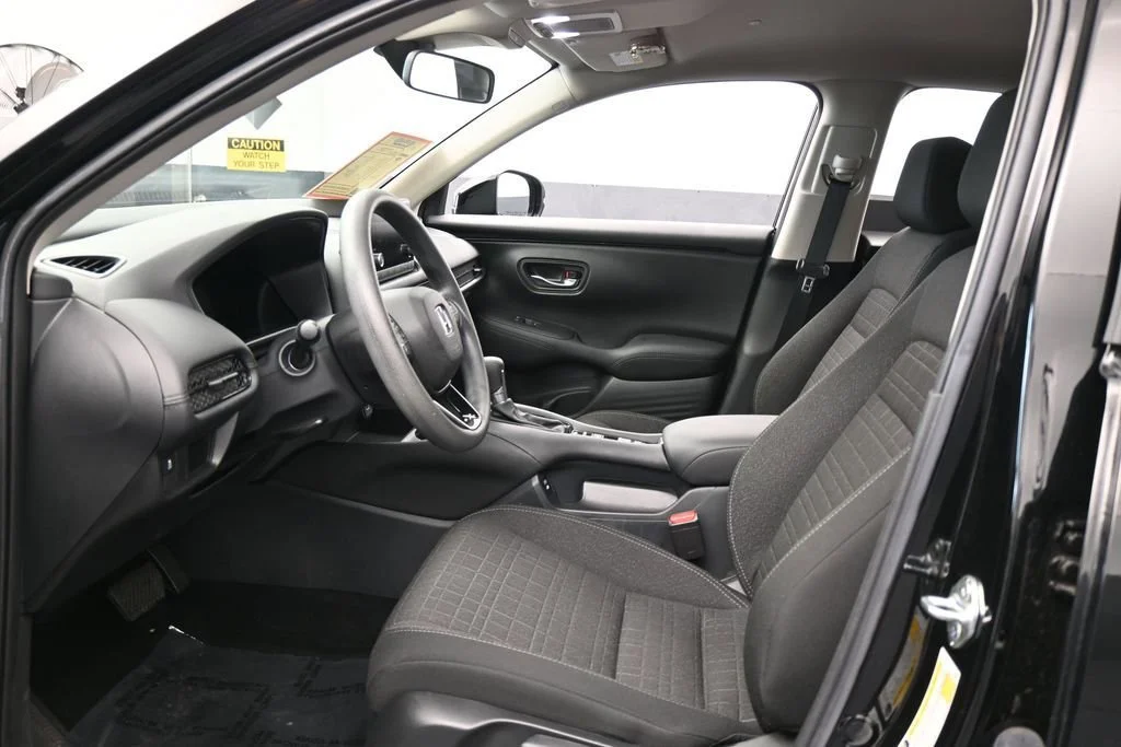 Used 2025 Black Honda LX image 11