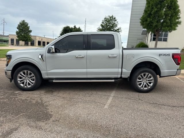Used 2024 White Ford XLT image 7