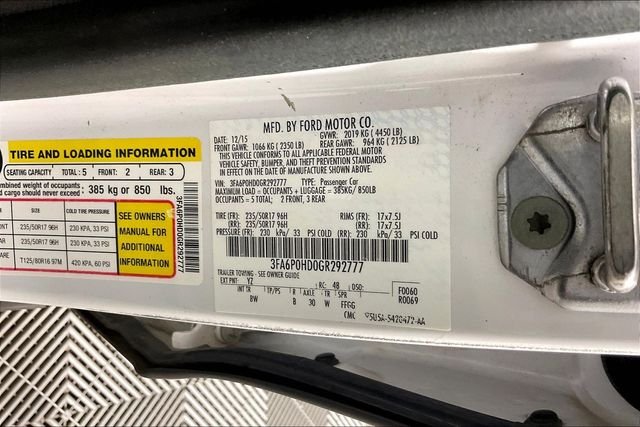 Used 2016 White Ford SE image 3