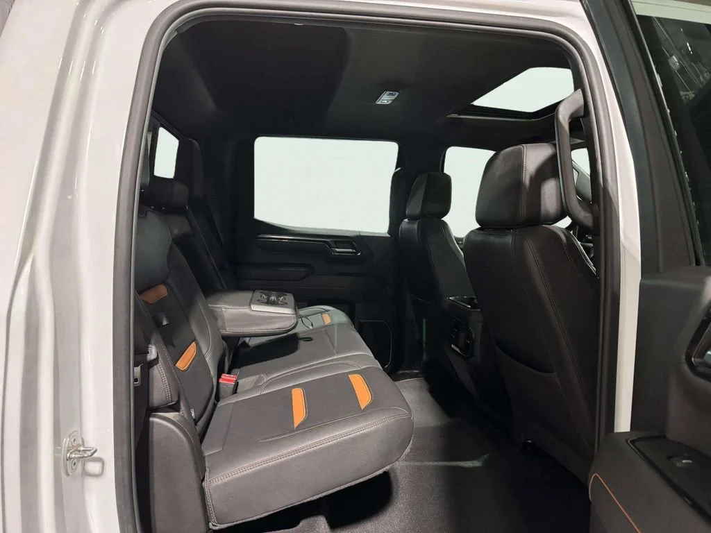 Used 2024 Summit White GMC AT4 image 29