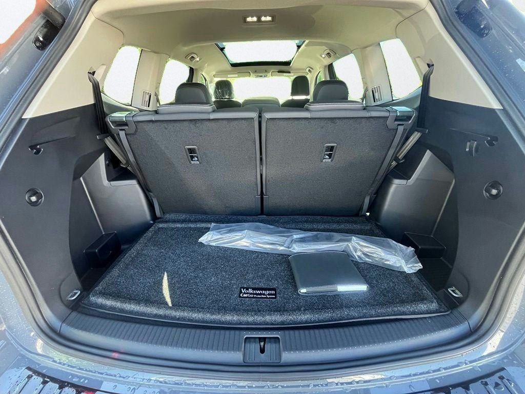 New 2026 Gray Volkswagen SE w/Technology image 26