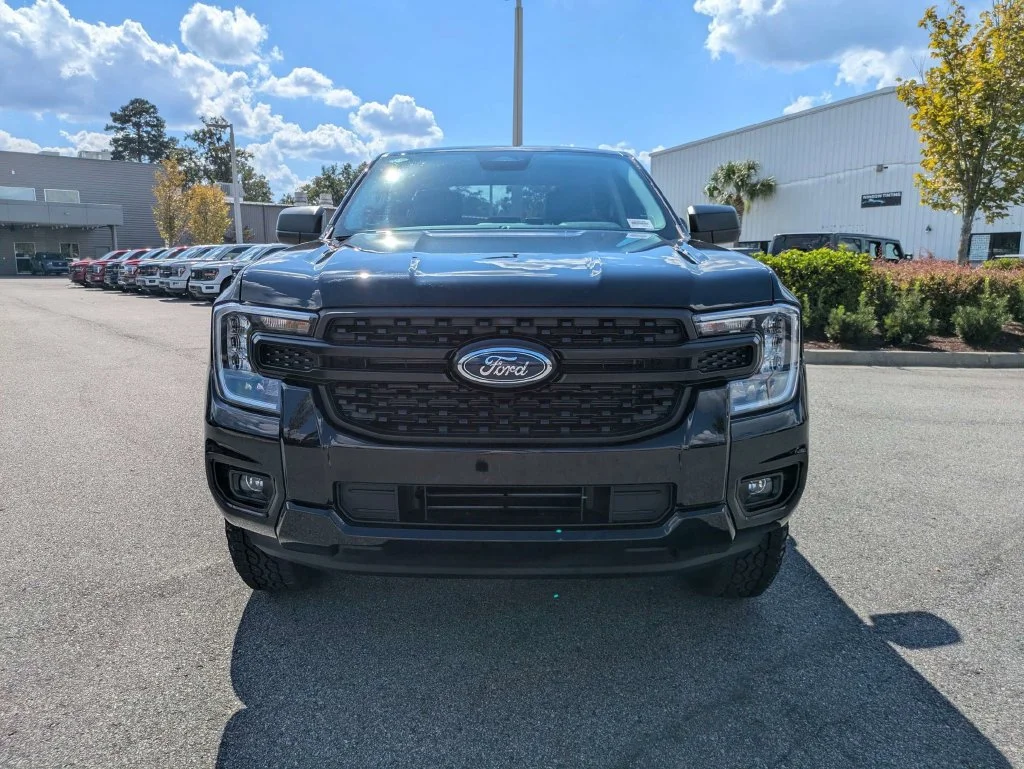 New 2026 Shadow Black Ford XL image 9