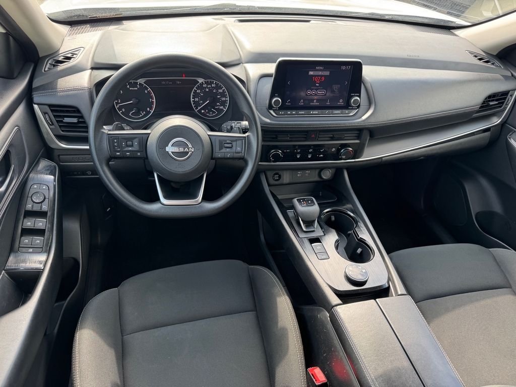 Used 2024 White Nissan S image 11