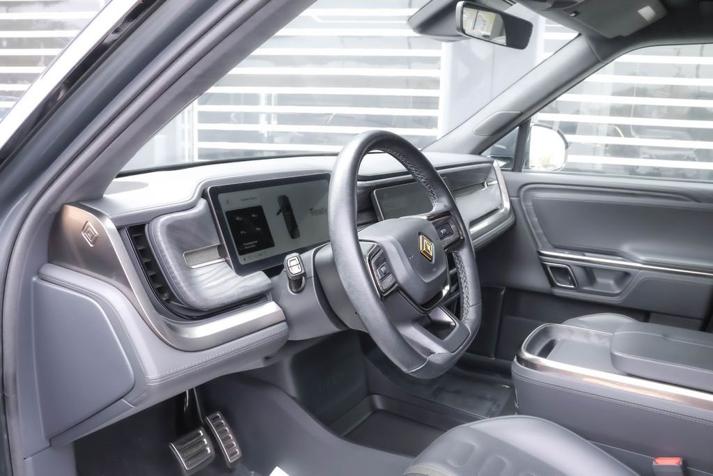 Used 2022  Rivian Launch Edition image 3