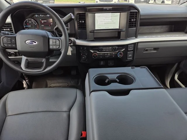 New 2026 Oxford White Ford F-250® XL image 25