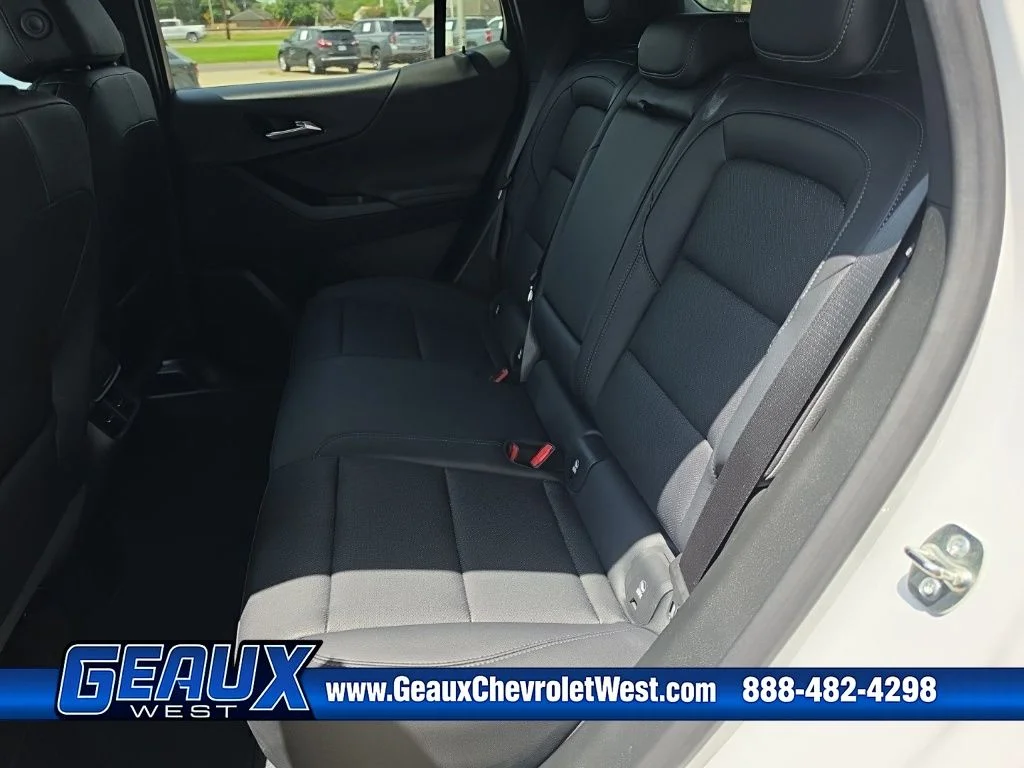 Used 2026 White Chevrolet LT image 34