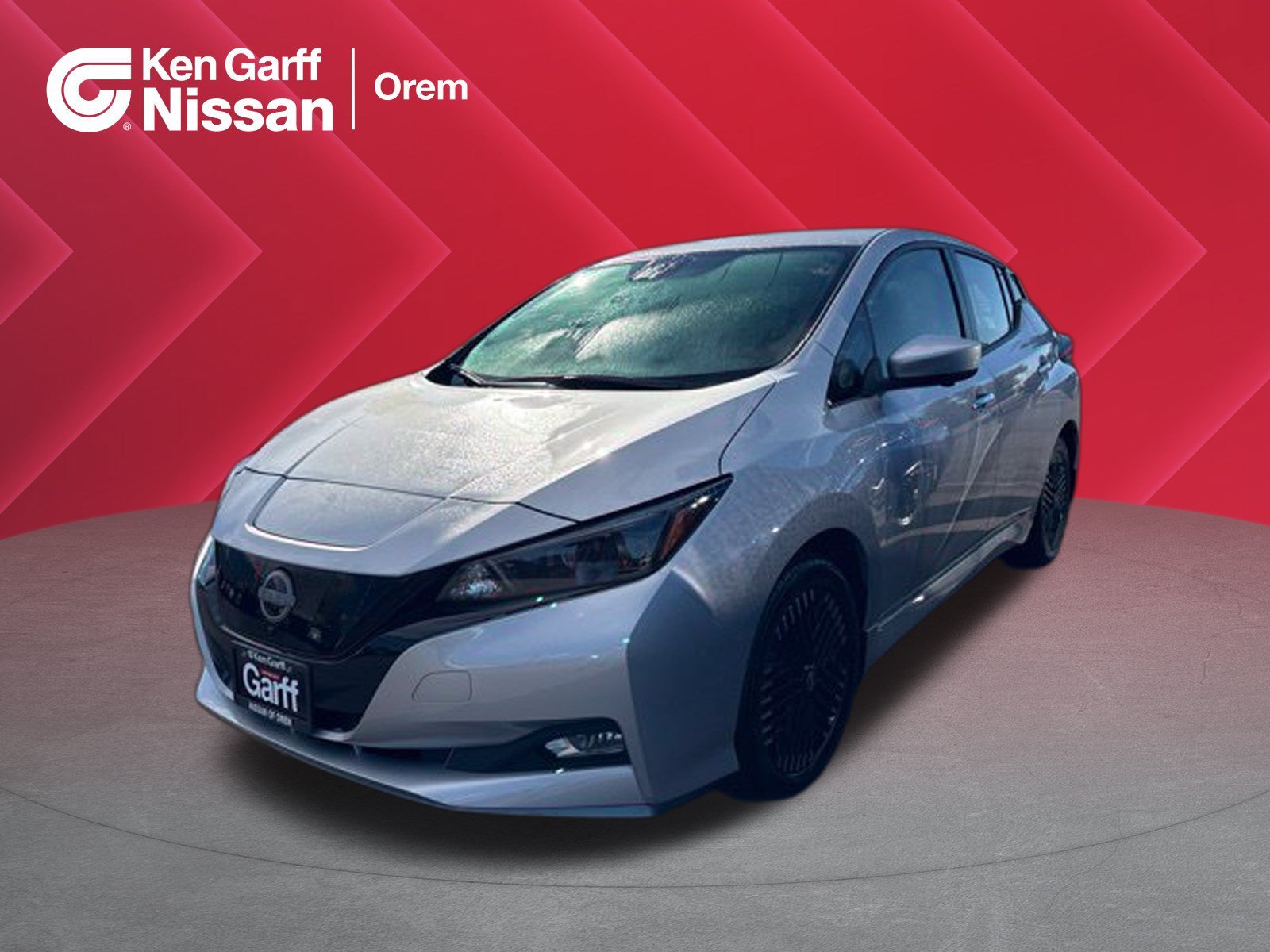 Used 2025 Brilliant Silver Metallic Nissan SV PLUS image 1
