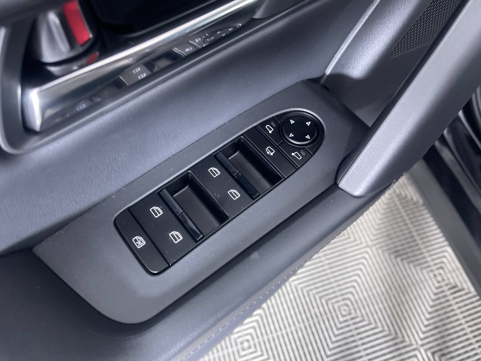 New 2026 Jet Black Mica Mazda 2.5 S Select image 14