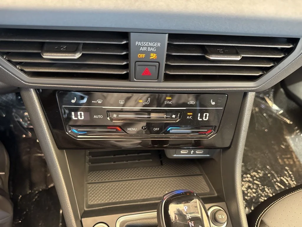 New 2026 Gray Volkswagen 1.5T SE image 35