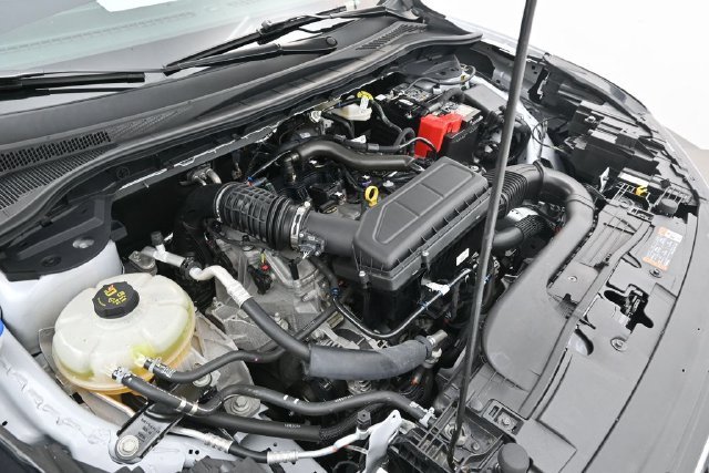 Used 2025 Silver Metallic Ford ST-Line image 29